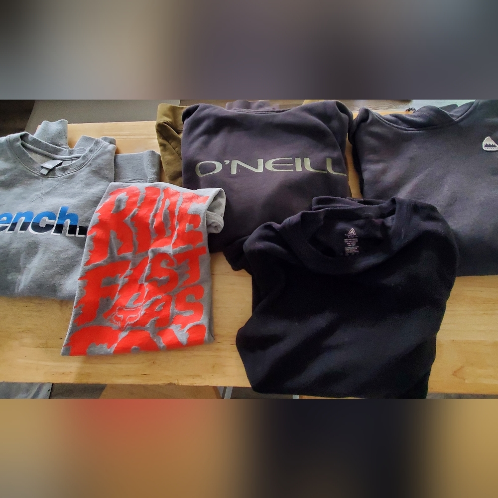 Boys Sweatshirts and Hoodies